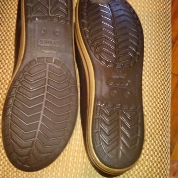 𝅺CROCS. SHOES BROWN FLAT - Picture 2 of 2